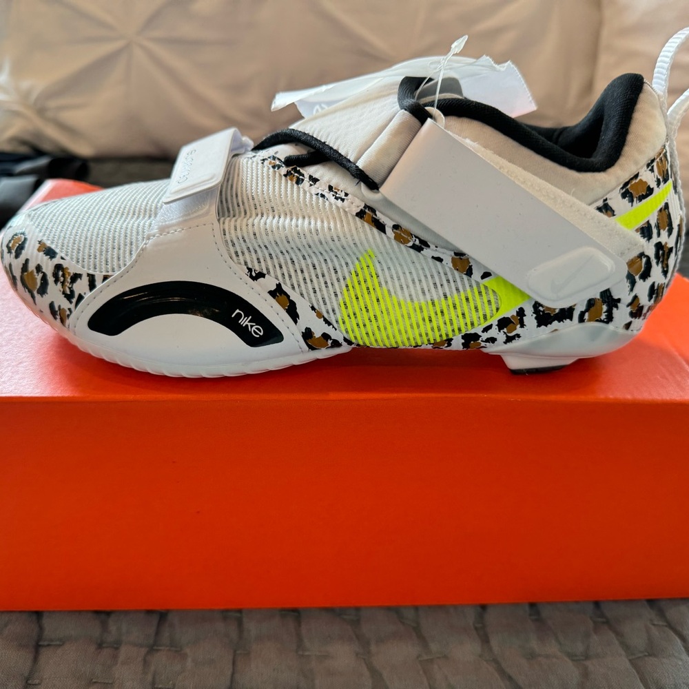 Nike leopard print cycling shoes | size 8.5
